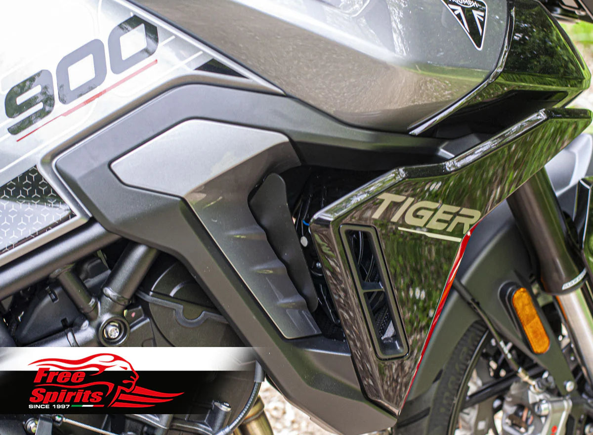 Triumph Tiger 900 Ergonomics - Air Deflectors