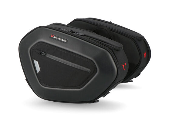 Pro Blaze H Saddlebag Set Black-Ducati Streetfighter V2 (21-)-BC.HTA.22.740.30900