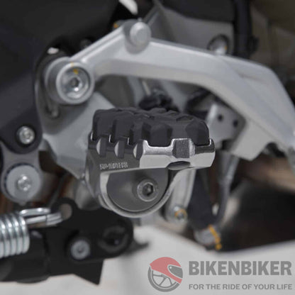 Ducati Desert X/Multistrada V4 Evo Footrest Kit - Sw Motech Footpegs